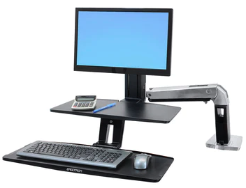 Workstation: 2 Shelves